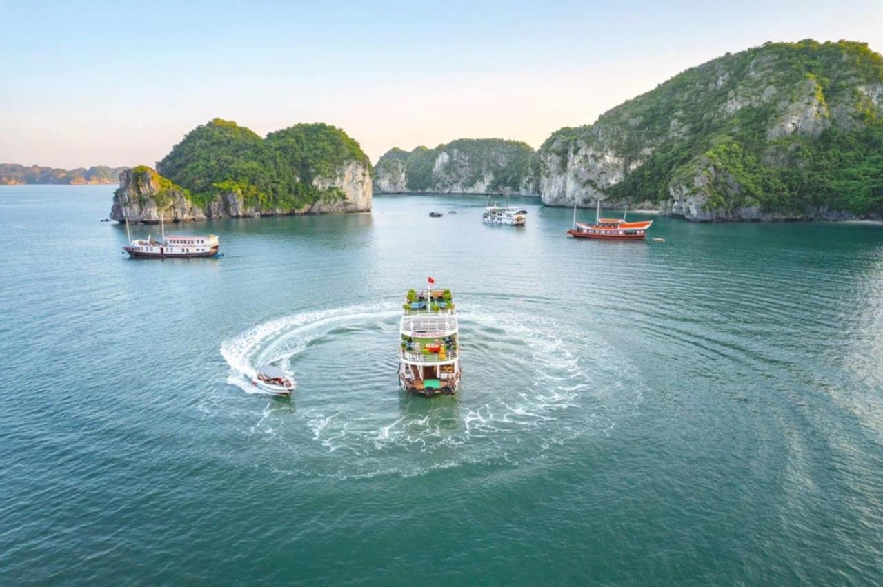 Nhat Anh Hotel Cat Ba Dong Khe Sau Esterno foto